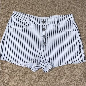 Black and white pinstripe shorts, multi button